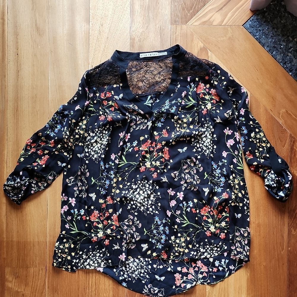 Alice + Olivia Black Lace Detail Top -100% Silk - Women's Size Small